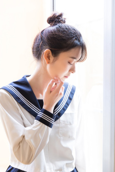 林雅诗三级